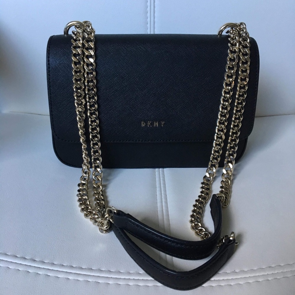 NWOT - DKNY black leather convertible small bag